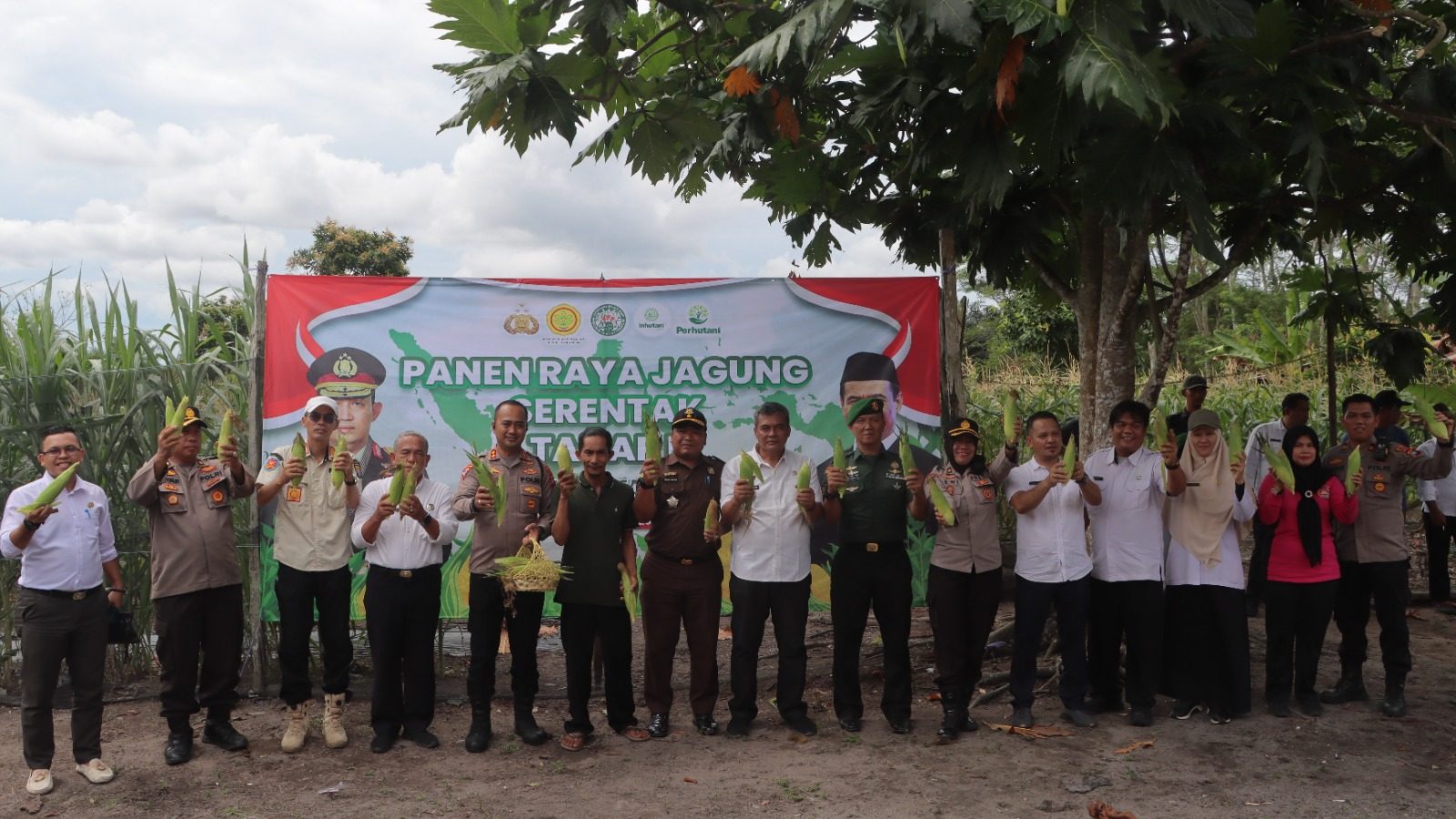 polres bateng panen jagung